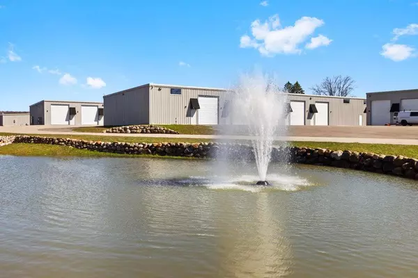 Delavan, WI 53115,4954 Highway 50 #63