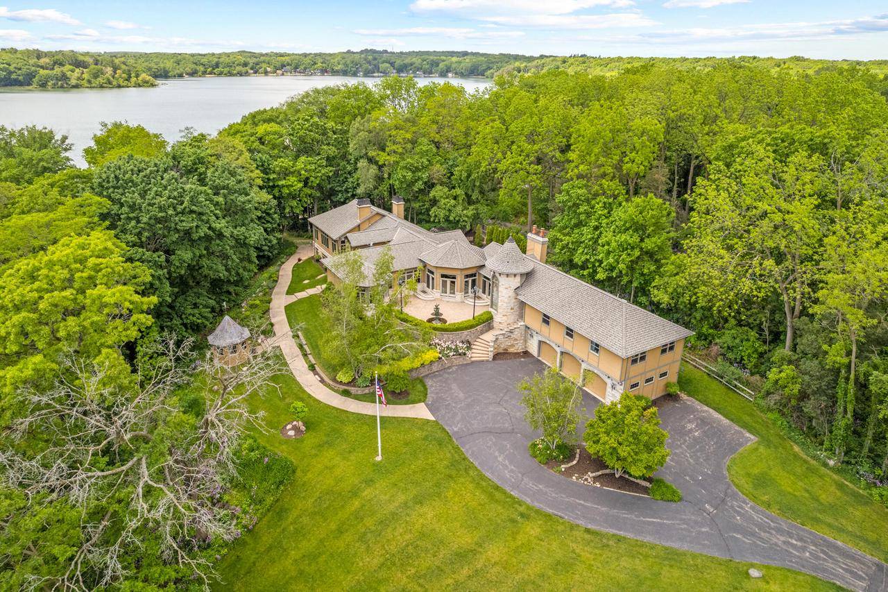 East Troy, WI 53120,N8115 Pleasant Lake ROAD