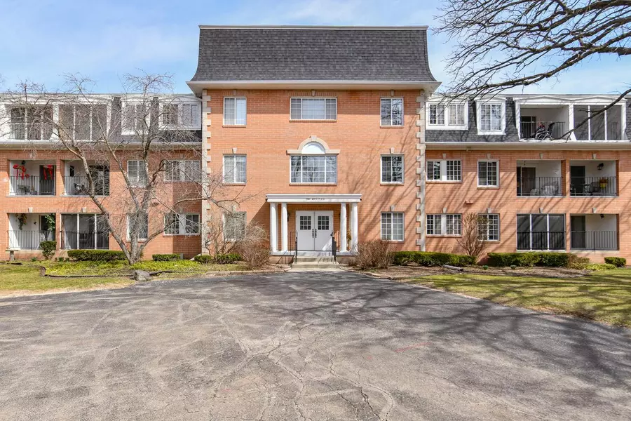 12990 W Bluemound ROAD #107, Elm Grove, WI 53122