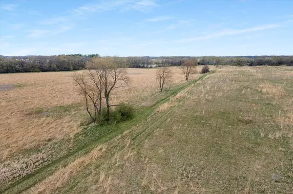 Lt2 COUNTY ROAD Z, Dousman, WI 53118