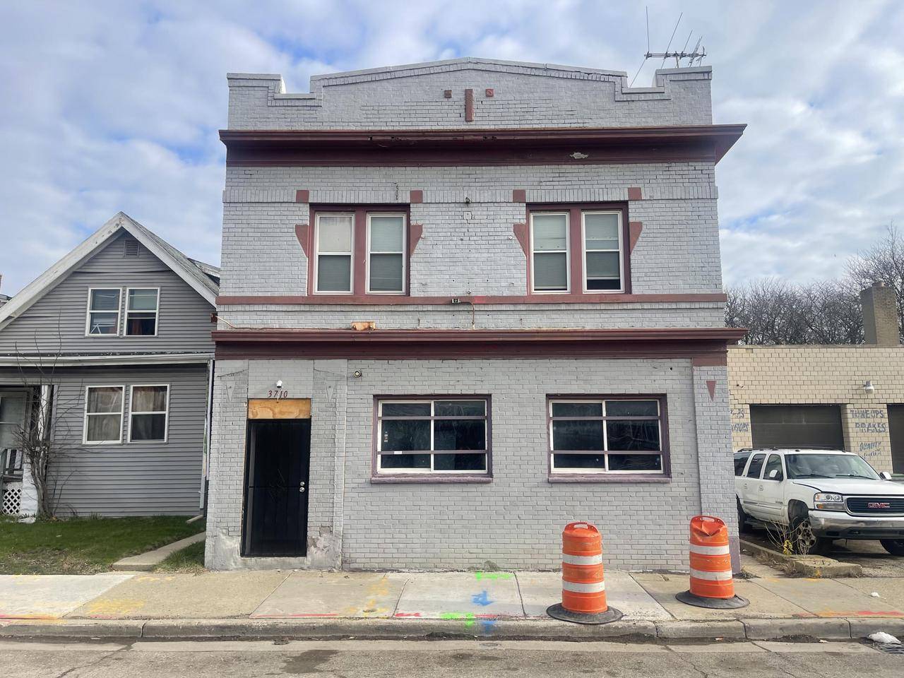 3710 W Burleigh STREET, Milwaukee, WI 53210