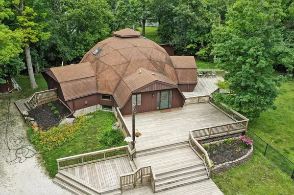 23528 89th STREET, Salem, WI 53168