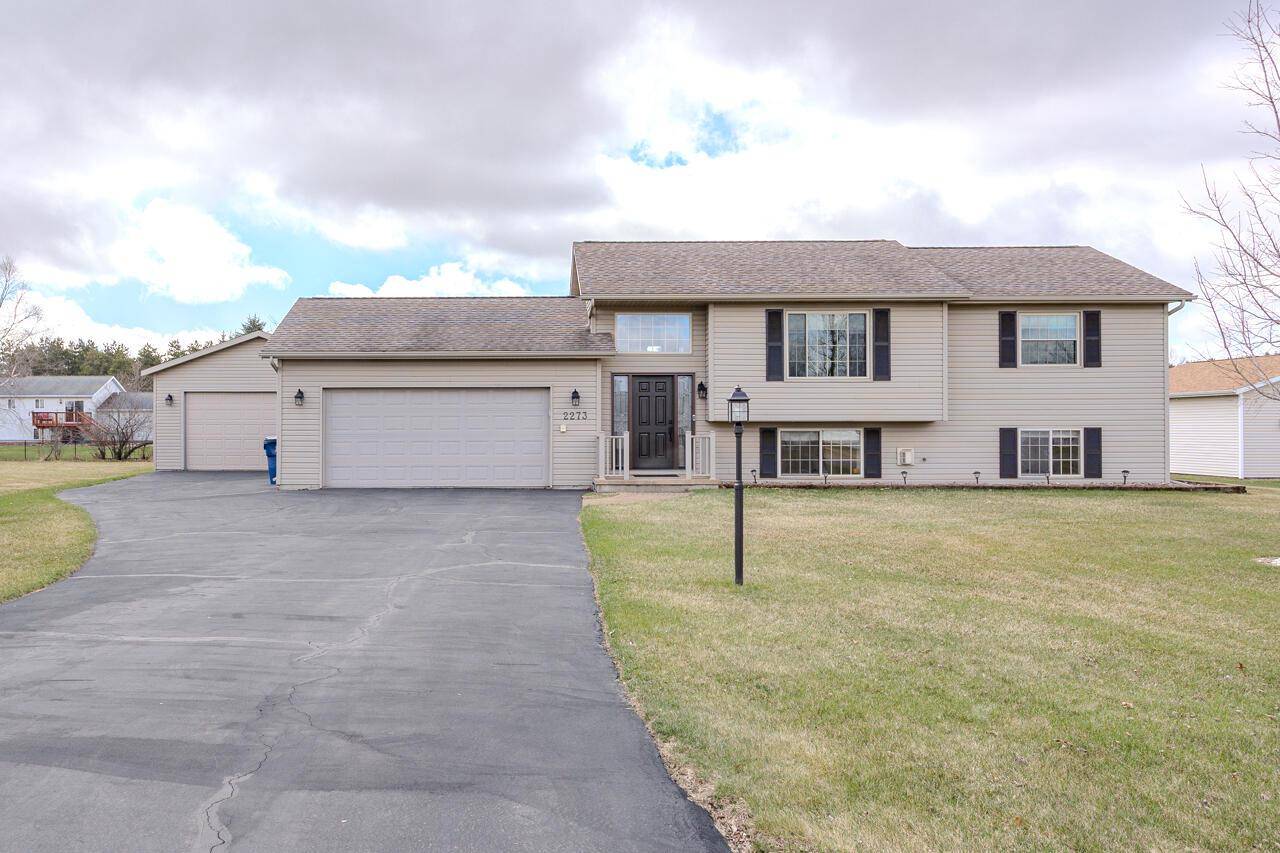 2273 Crystal View DRIVE, Kronenwetter, WI 54455