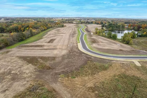 Burlington, WI 53105,895 BEERE LANE