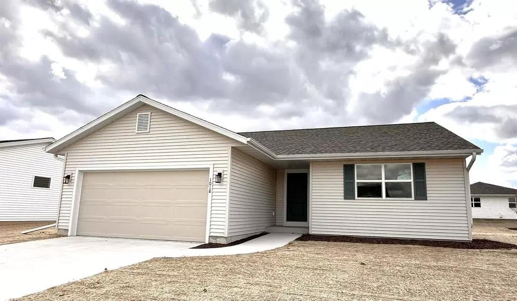 1018 McNish COURT, Sheboygan Falls, WI 53085