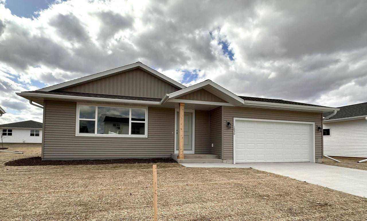 1030 McNish COURT, Sheboygan Falls, WI 53085