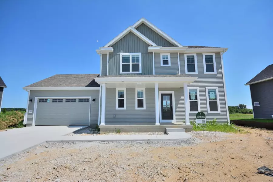 1299 Arrowood CIRCLE W, Oconomowoc, WI 53066