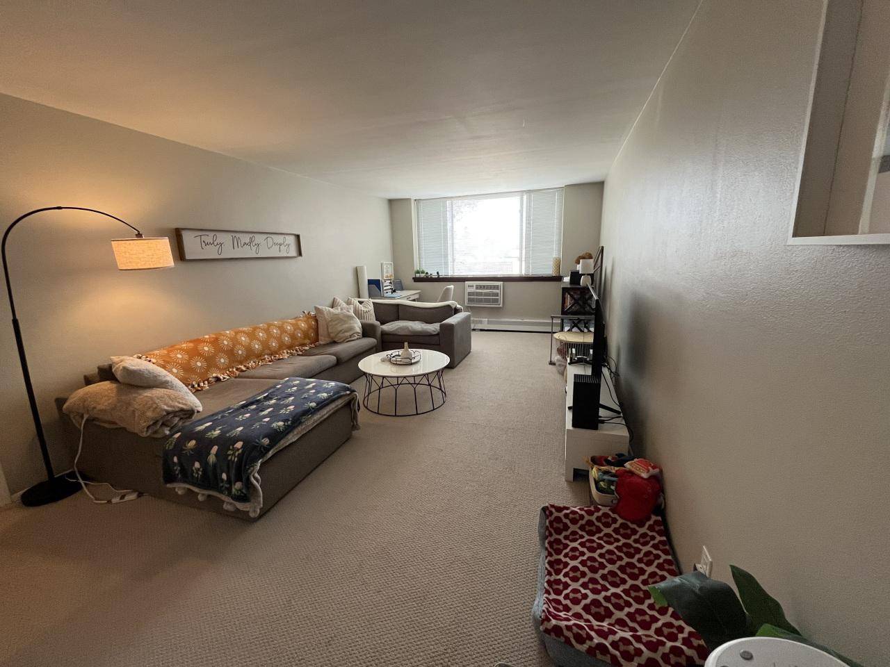 Whitefish Bay, WI 53217,805 E Henry Clay STREET #304
