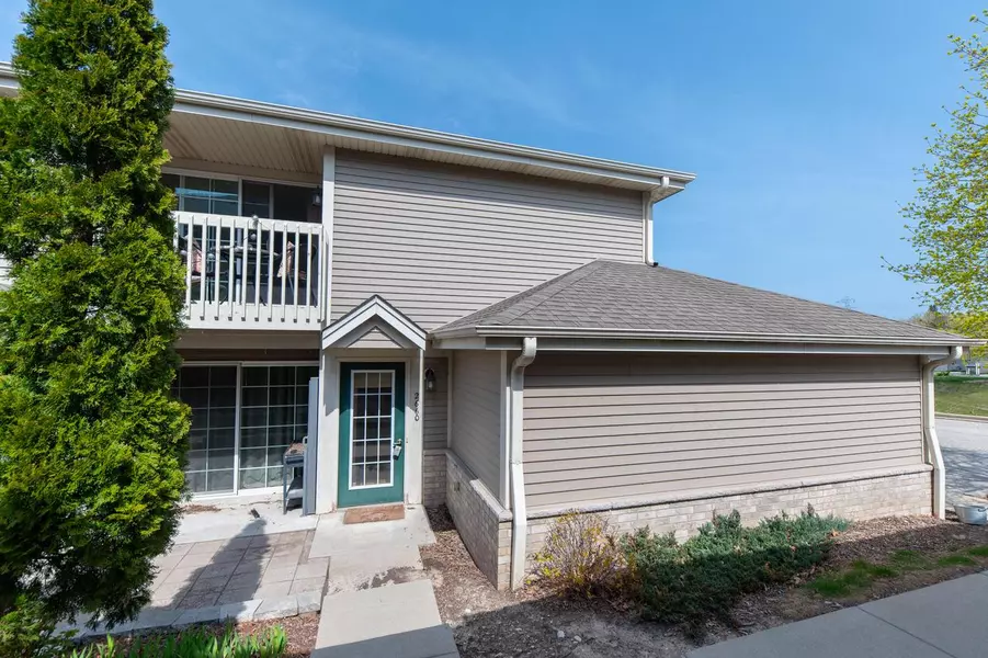 2660 Hidden DRIVE #41, Saint Francis, WI 53235