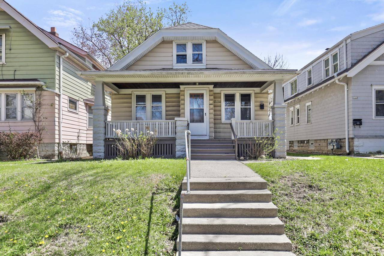 936 N 37th STREET, Milwaukee, WI 53208