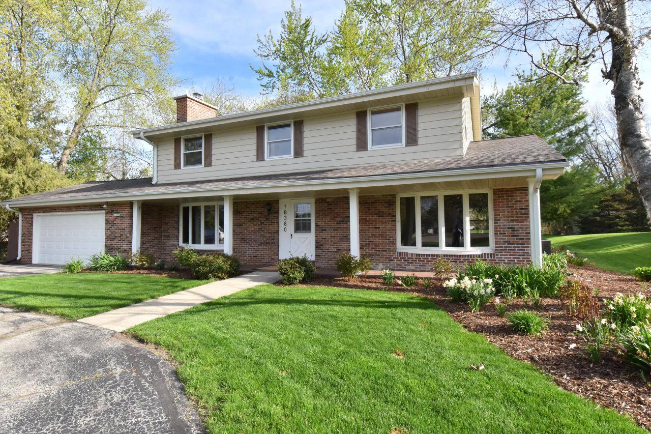 18380 W College AVENUE, New Berlin, WI 53146