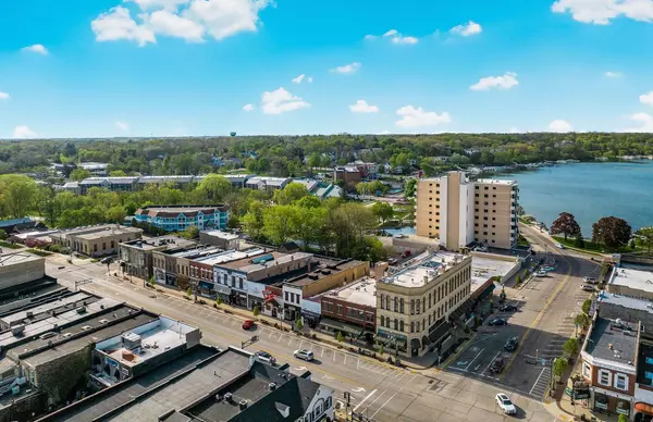 Lake Geneva, WI 53147,0 Confidential STREET