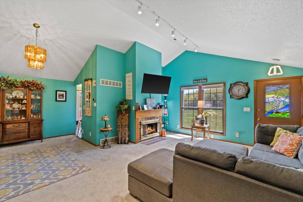 Franklin, WI 53132,8251 S Legend DRIVE