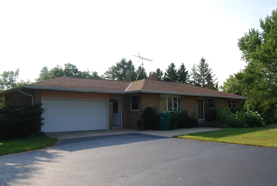3207 County Road W, Port Washington, WI 53074