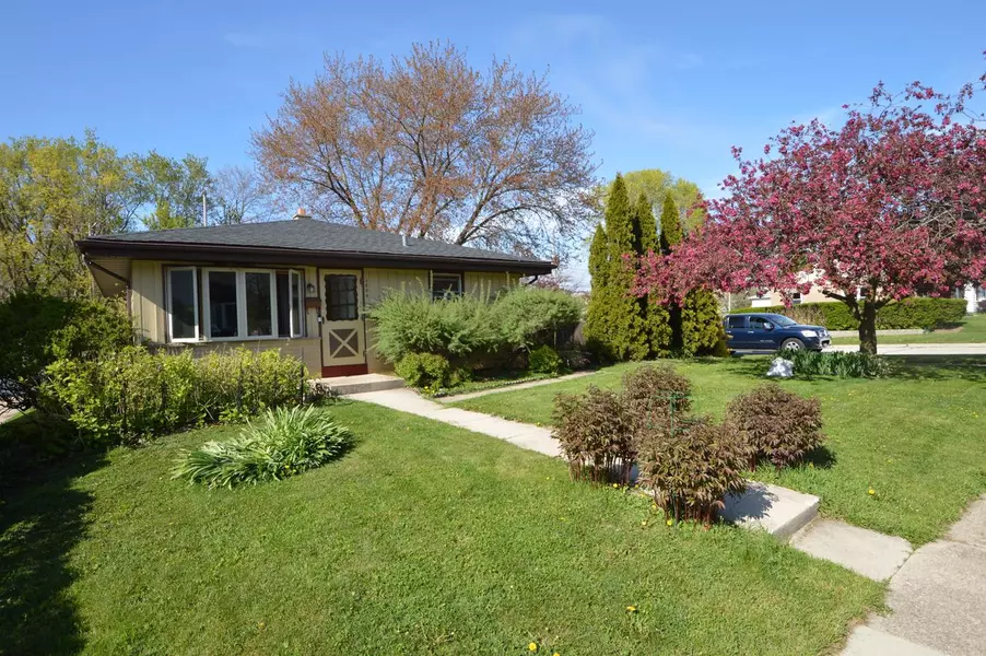 1600 Menomonee AVENUE, South Milwaukee, WI 53172