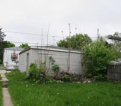 Milwaukee, WI 53209,5951 N 36th STREET #5953