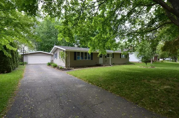 Whitewater, WI 53190,450 S Buckingham BOULEVARD