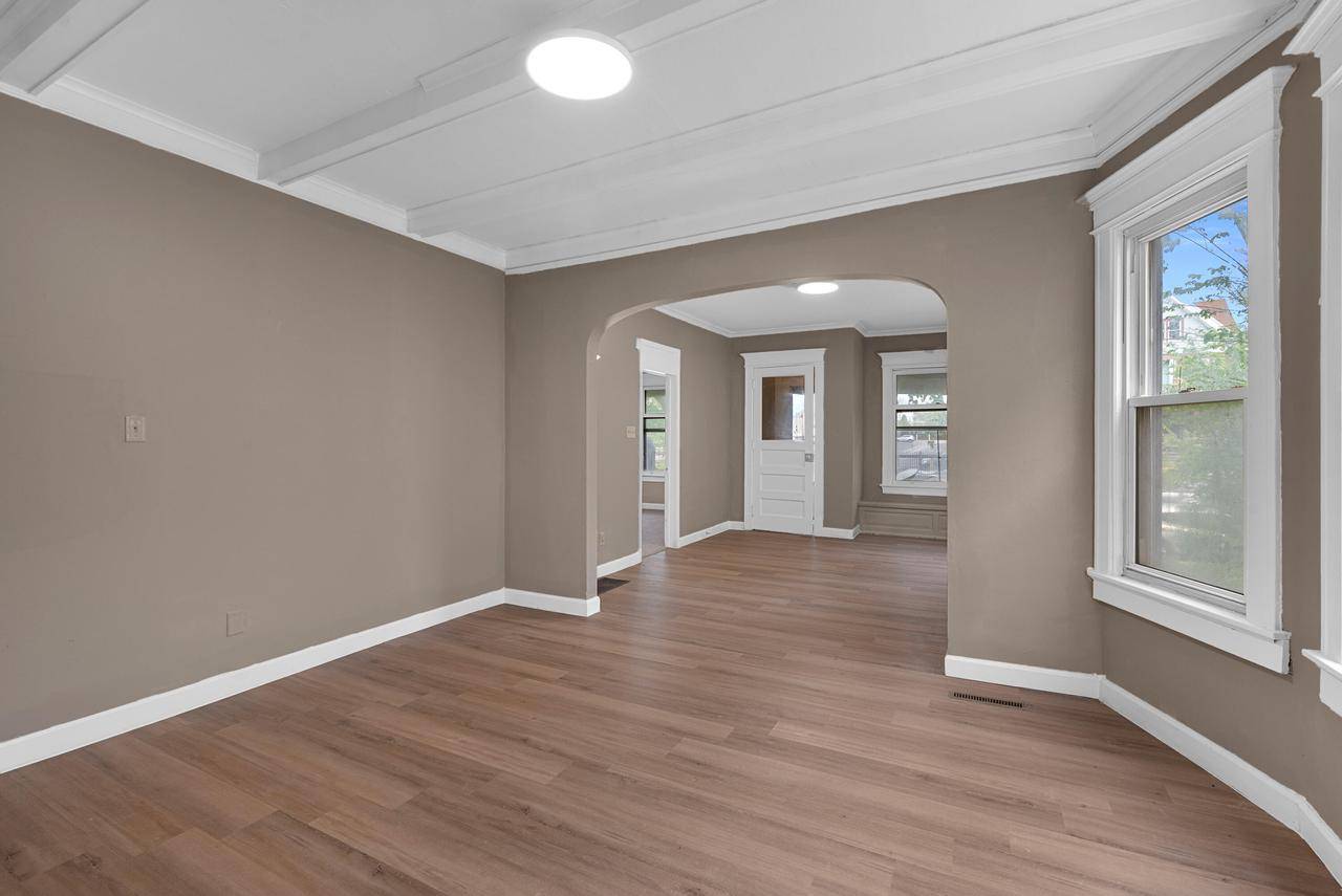 Milwaukee, WI 53208,3421 W Clybourn AVENUE #3423