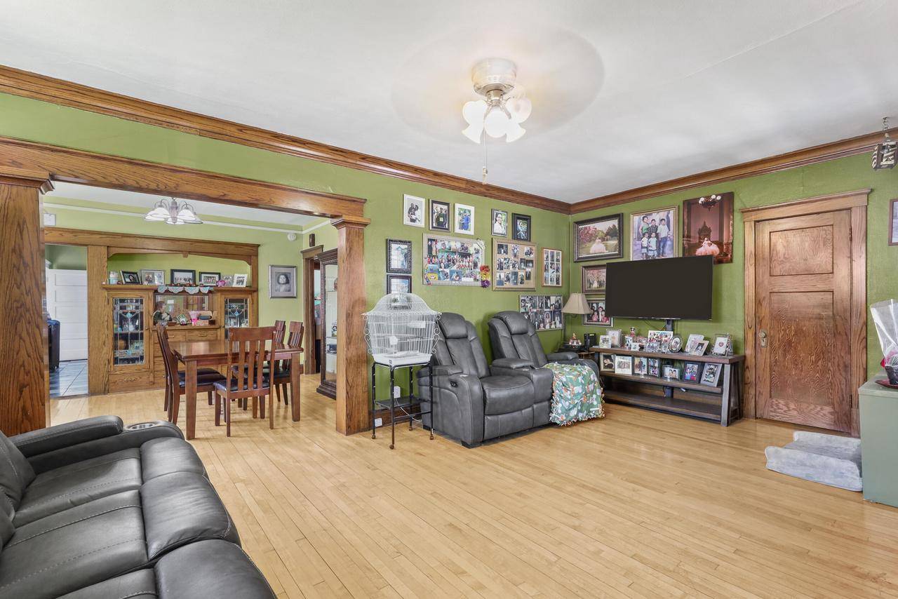West Allis, WI 53214,1623 S 57th STREET