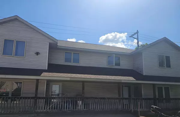 La Crosse, WI 54603,910-912 Logan STREET