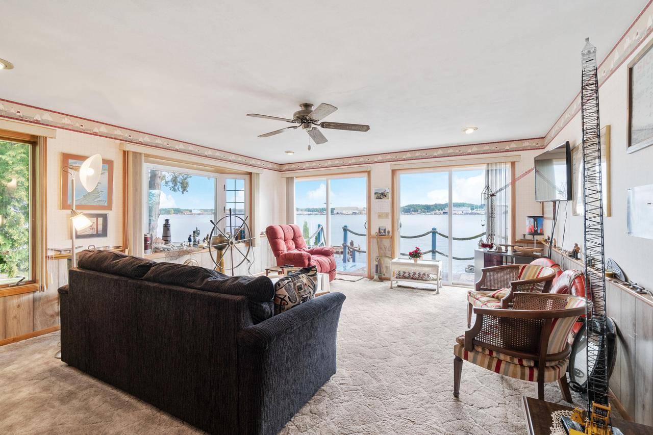 Sturgeon Bay, WI 54235,440 N Hudson AVENUE