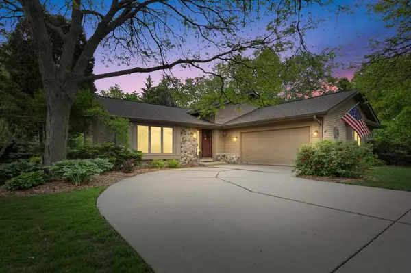 New Berlin, WI 53151,2820 S 152nd STREET