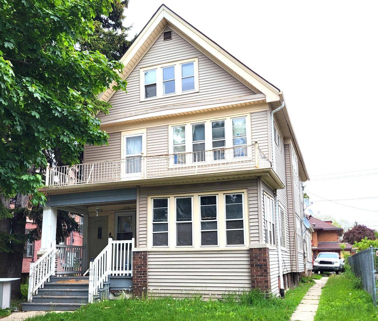 2018 S 28th STREET #2020, Milwaukee, WI 53215