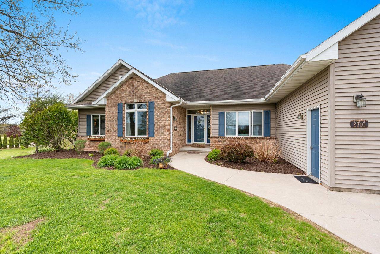Manitowoc, WI 54220,2710 Trillium COURT