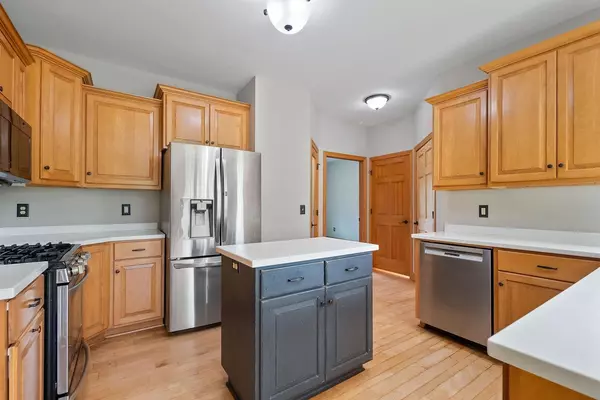 Grafton, WI 53024,1629 SWALLOW DRIVE