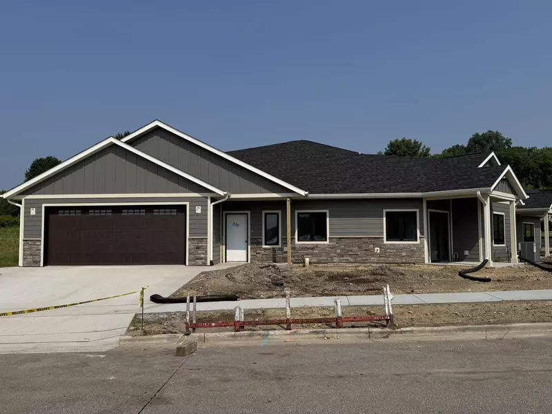 4001 Gabrielle WAY, Onalaska, WI 54650