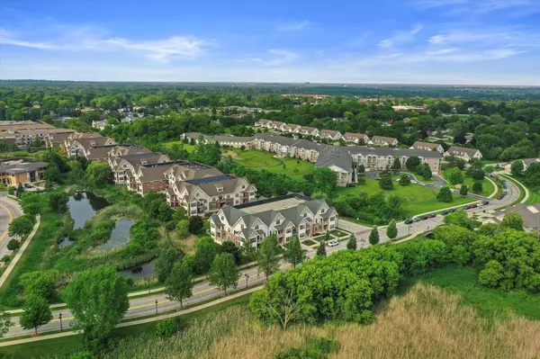 New Berlin, WI 53151,14900 W Wilbur DRIVE #1202