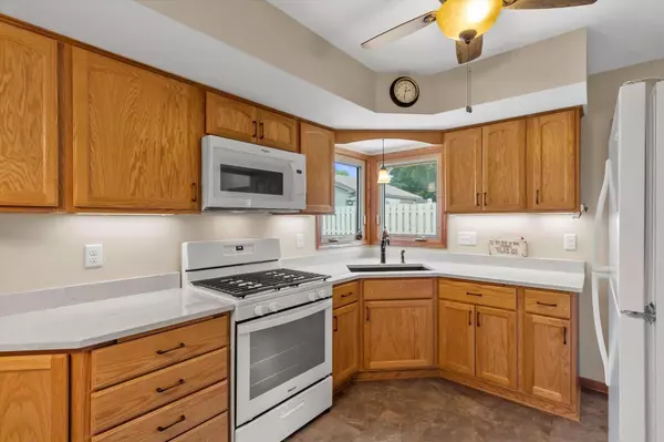 Cudahy, WI 53110,6018 S New York AVENUE