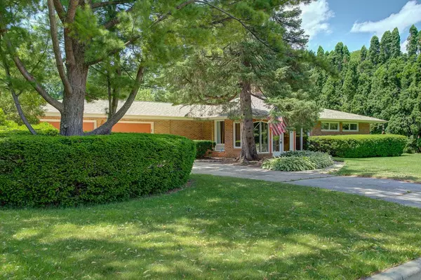 Wauwatosa, WI 53222,3415 N 105th STREET