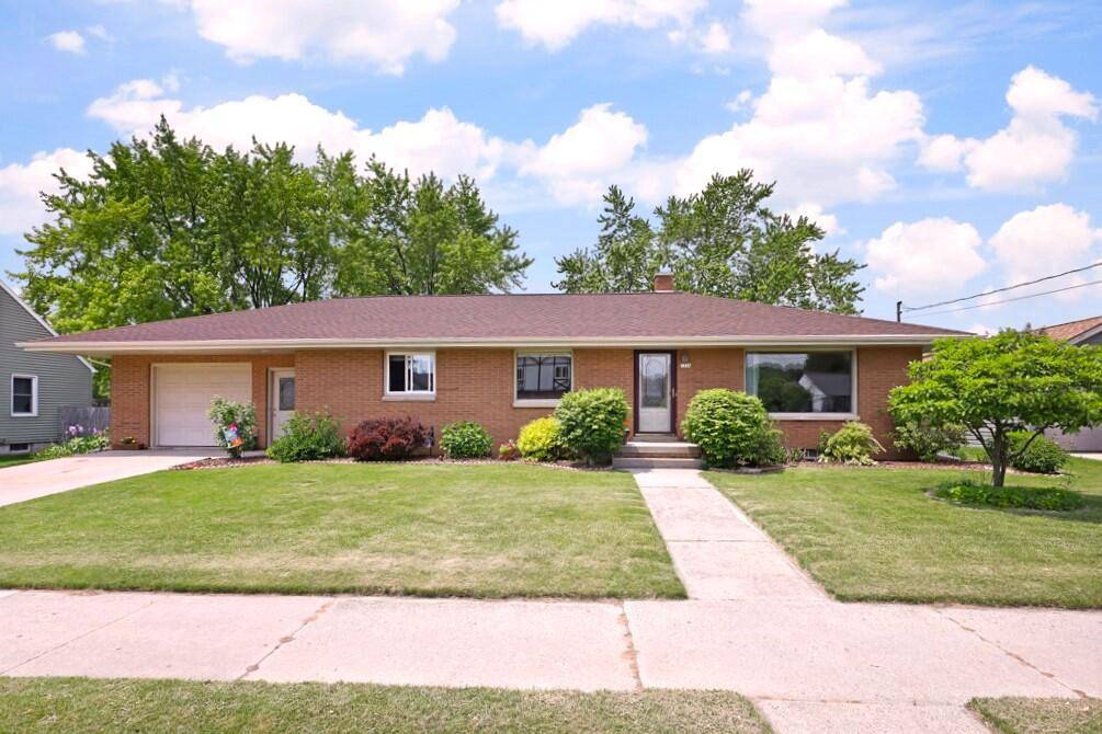 1334 S 23rd STREET, Manitowoc, WI 54220