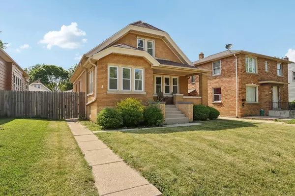 Milwaukee, WI 53215,3317 S 6th STREET