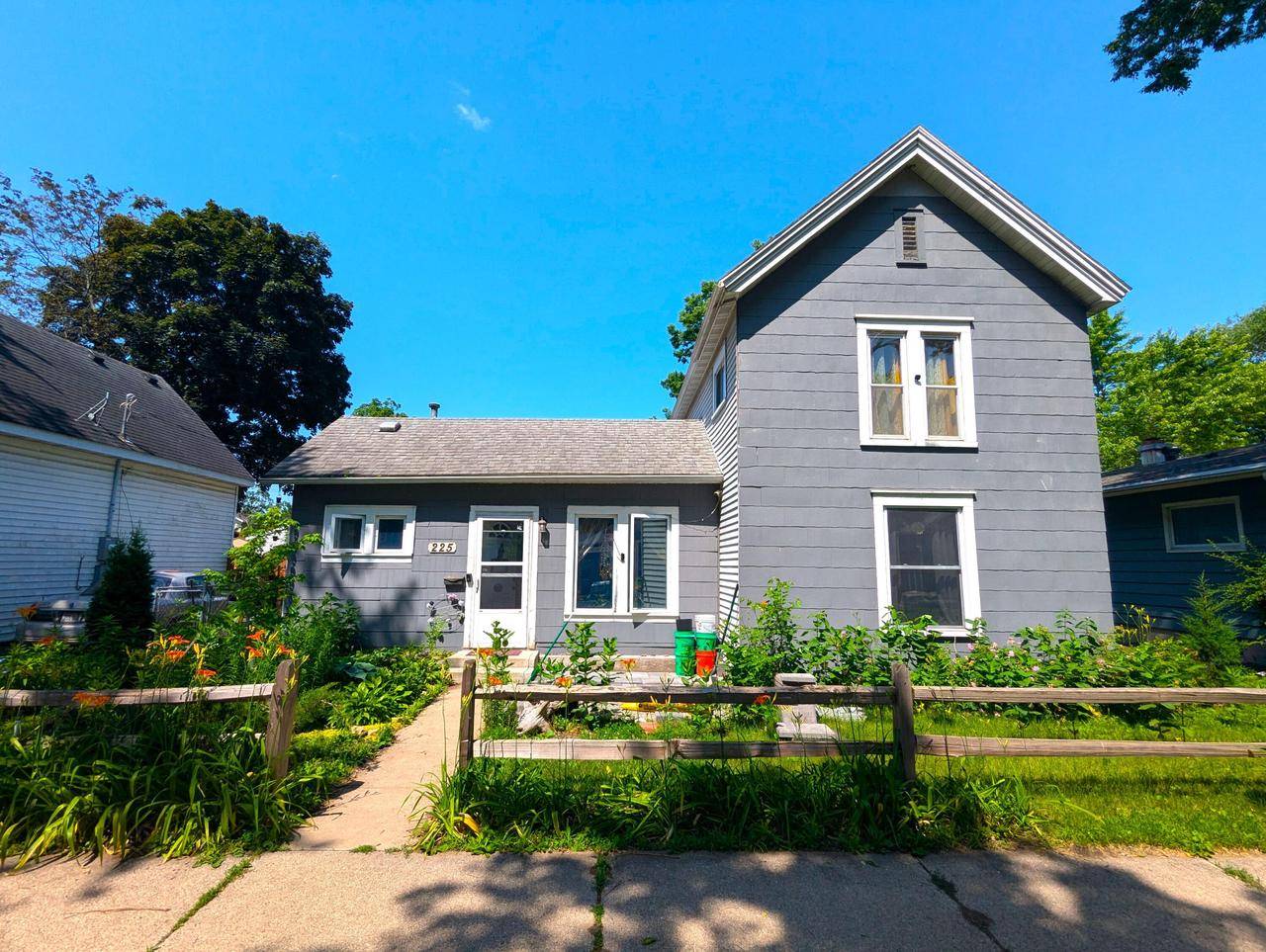 225 Caledonia STREET, La Crosse, WI 54603