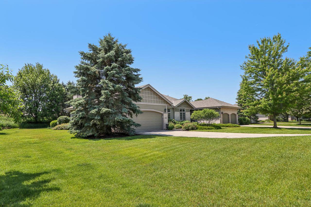 16885 Lake ROAD #A, Brookfield, WI 53005