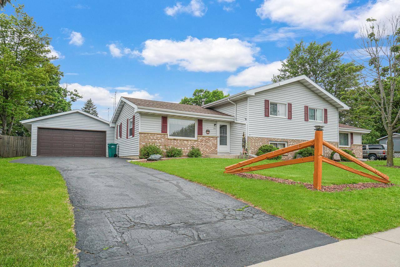 997 Third STREET #999, Lomira, WI 53048