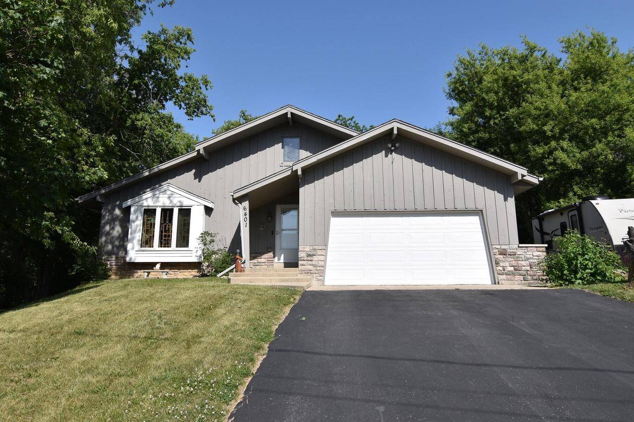 6401 237th AVENUE, Salem, WI 53168