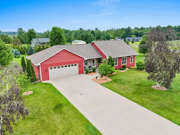 Mishicot, WI 54228,18516 Freedom COURT