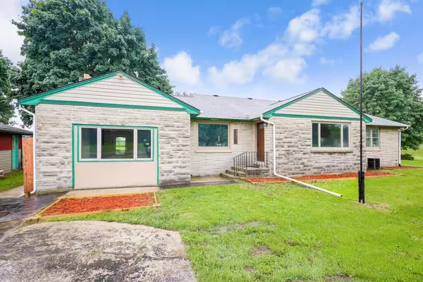 Manitowoc, WI 54220,11319 Highway 151