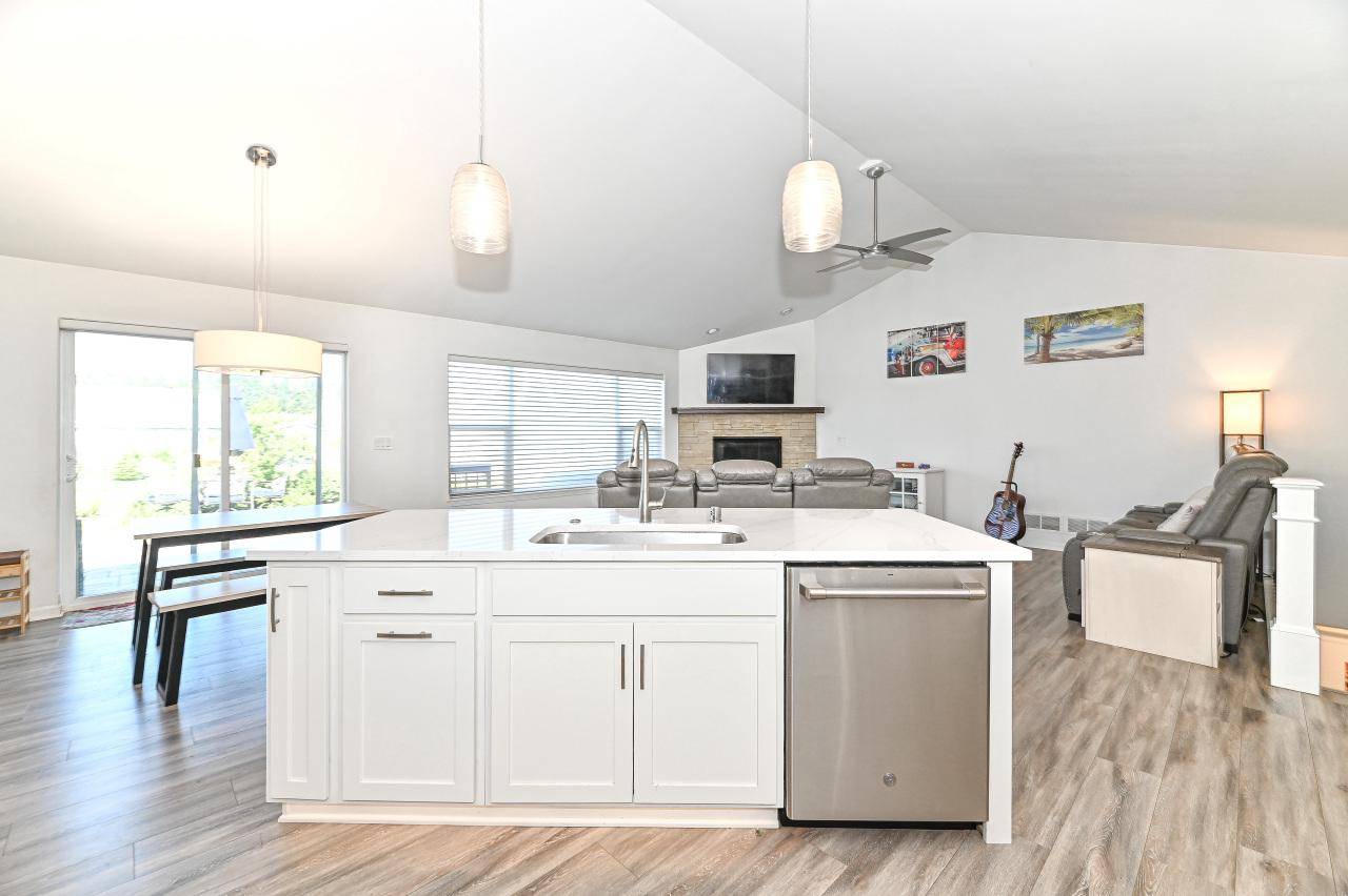 Mount Pleasant, WI 53403,5210 Cornerstone WAY