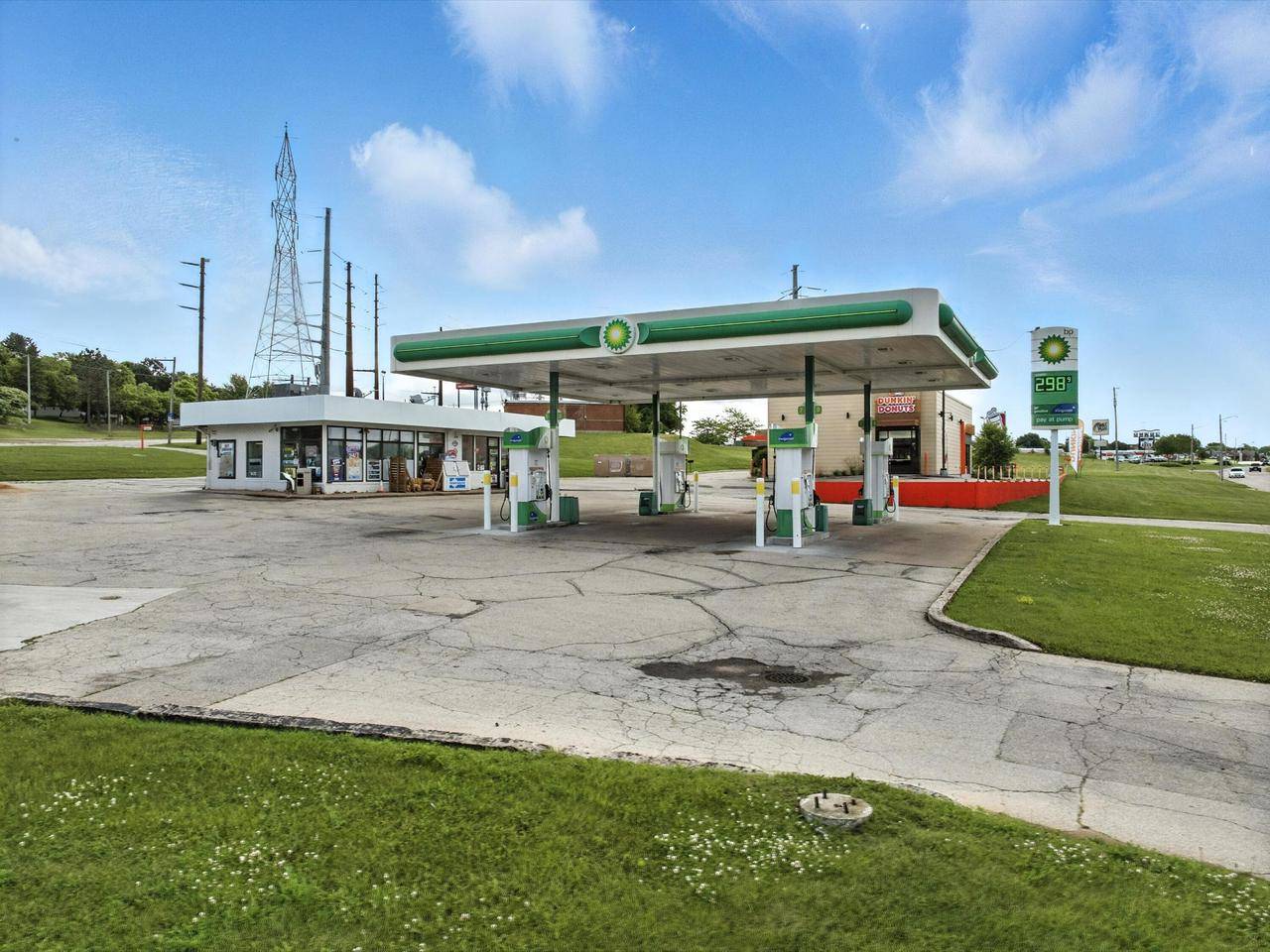 2115 Main STREET, Green Bay, WI 54302