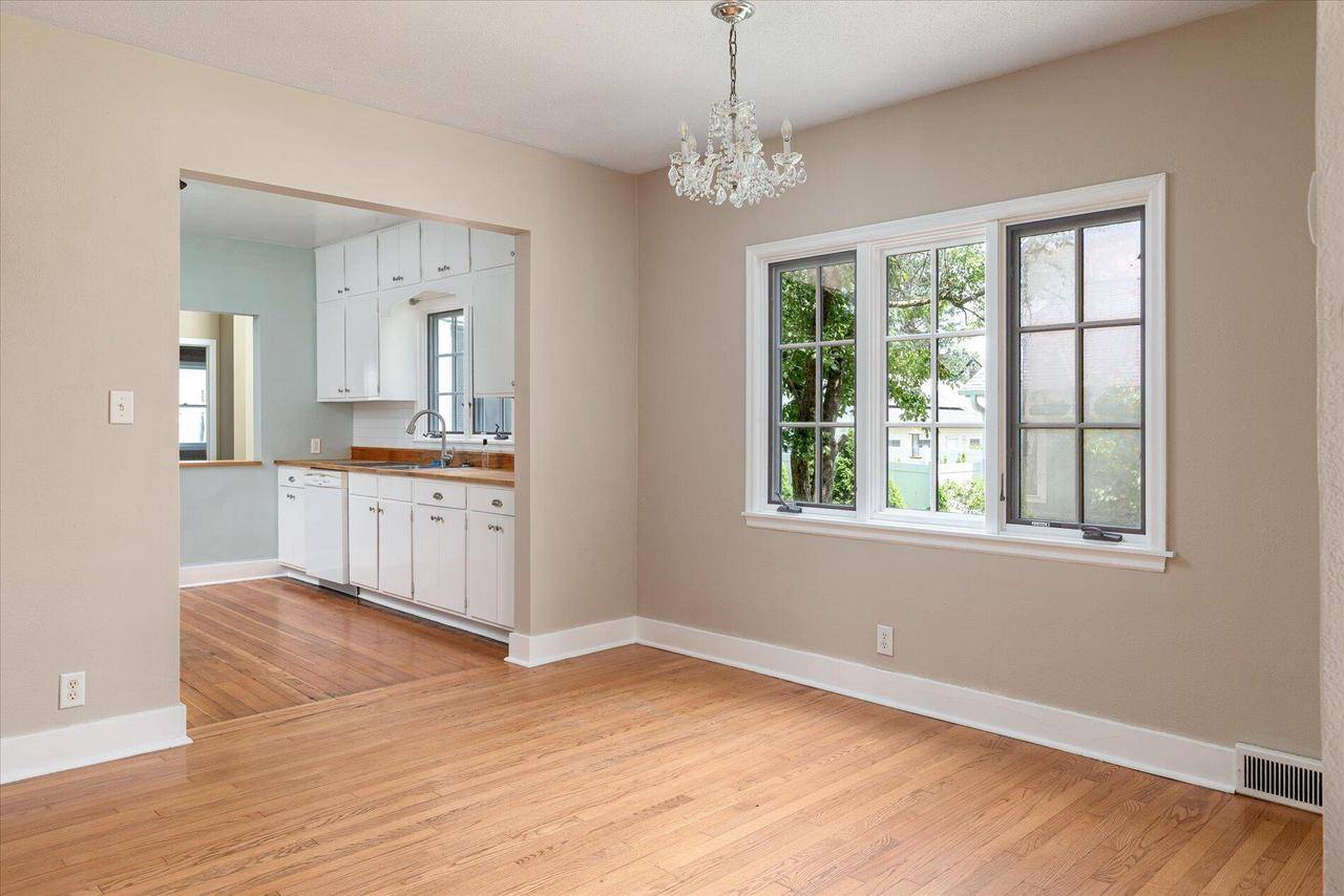 La Crosse, WI 54601,1801-1803 Cameron AVENUE