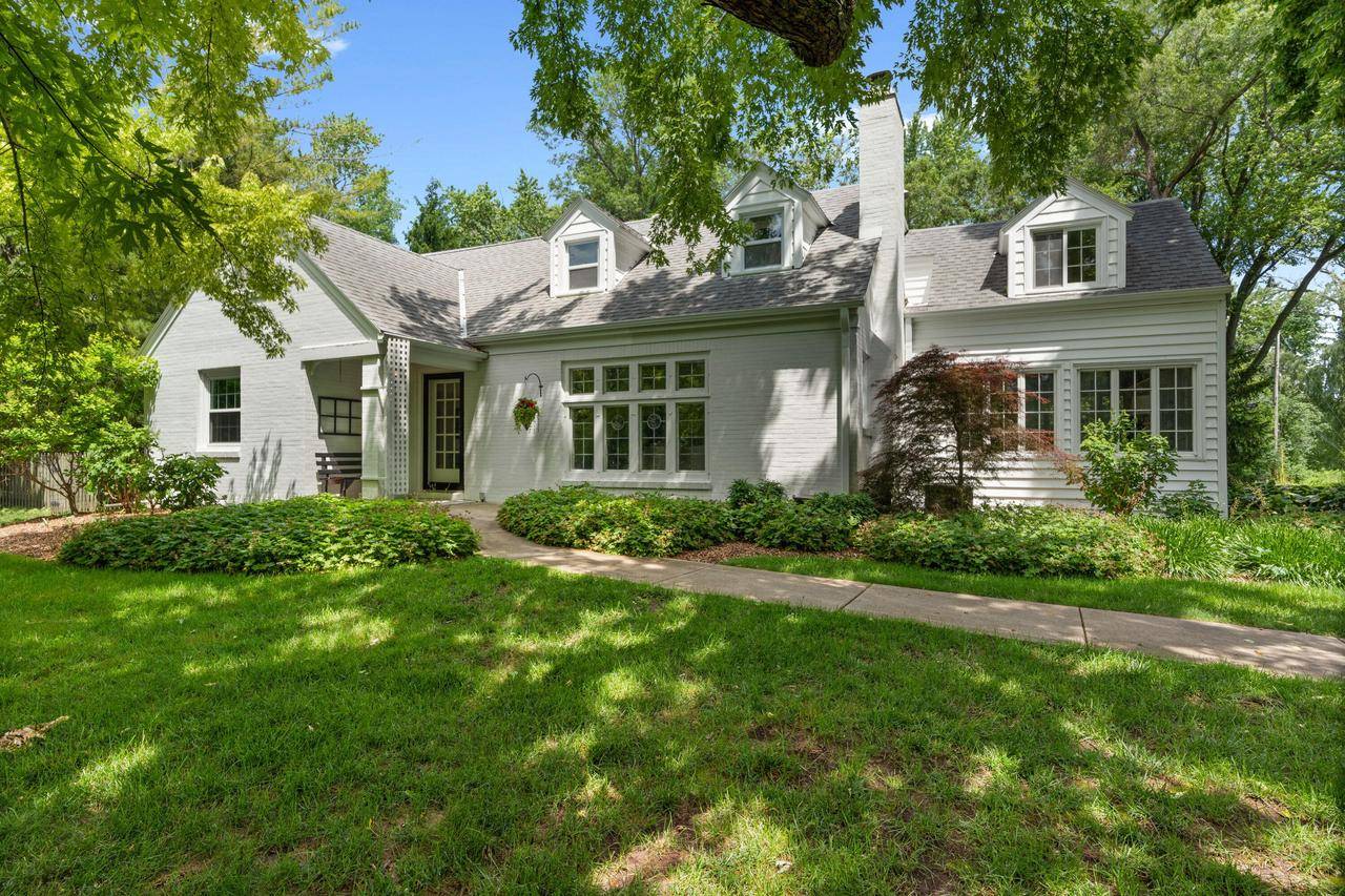 830 E Fairy Chasm ROAD, Bayside, WI 53217