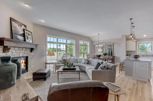 Oconomowoc, WI 53066,1622 Belmont LANE #25