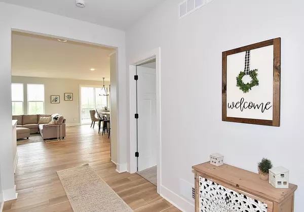 Pleasant Prairie, WI 53158,8567 83rd STREET