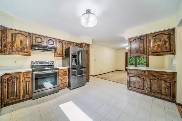 Cleveland, WI 53015,1410 Webster LANE