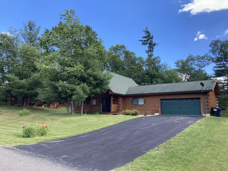 205 Blossom DRIVE, Warrens, WI 54666