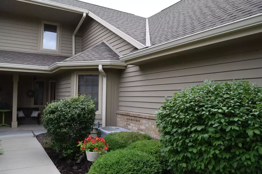 N21W24248 Cumberland DRIVE #26 I, Pewaukee, WI 53072
